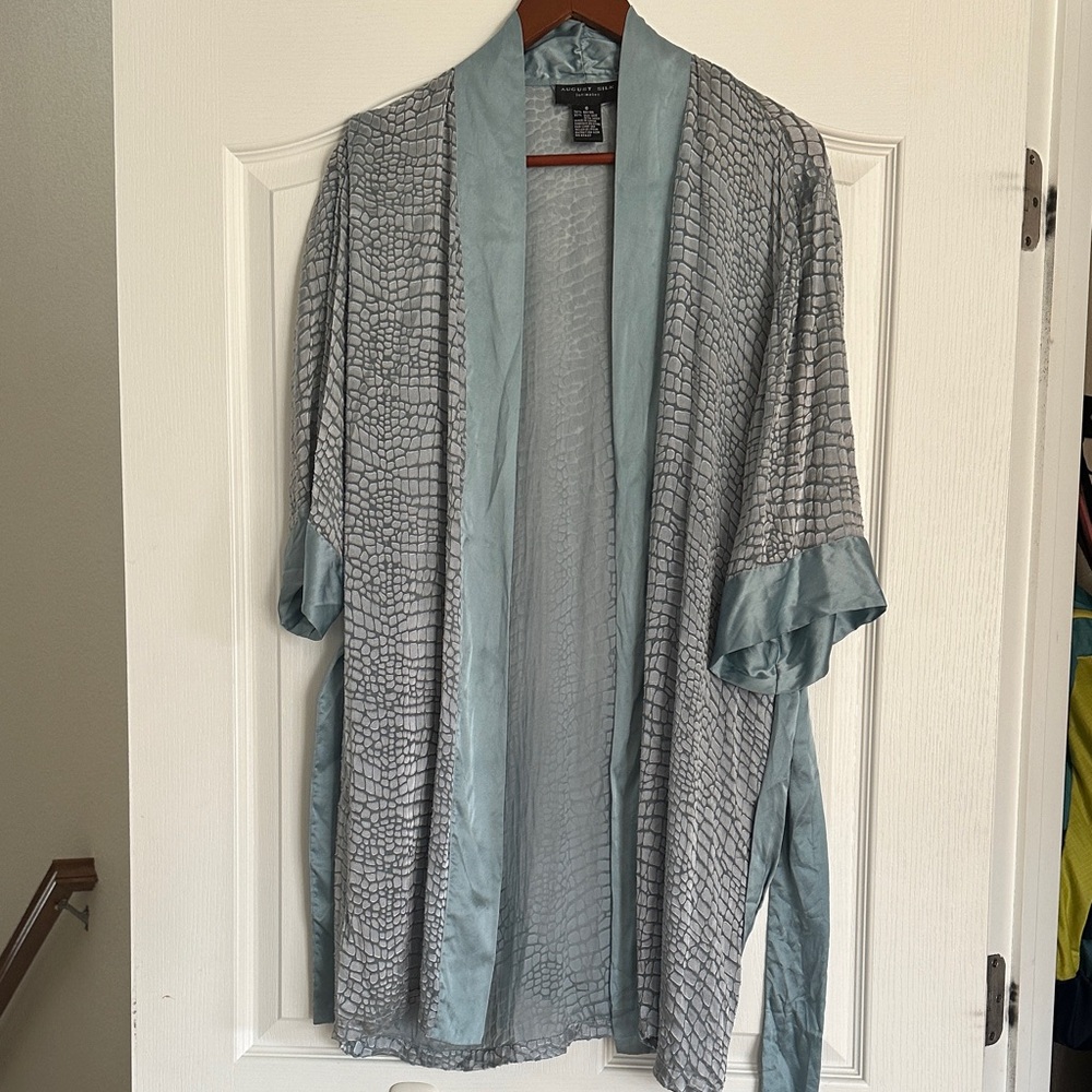August Silk Light Blue Kimono
